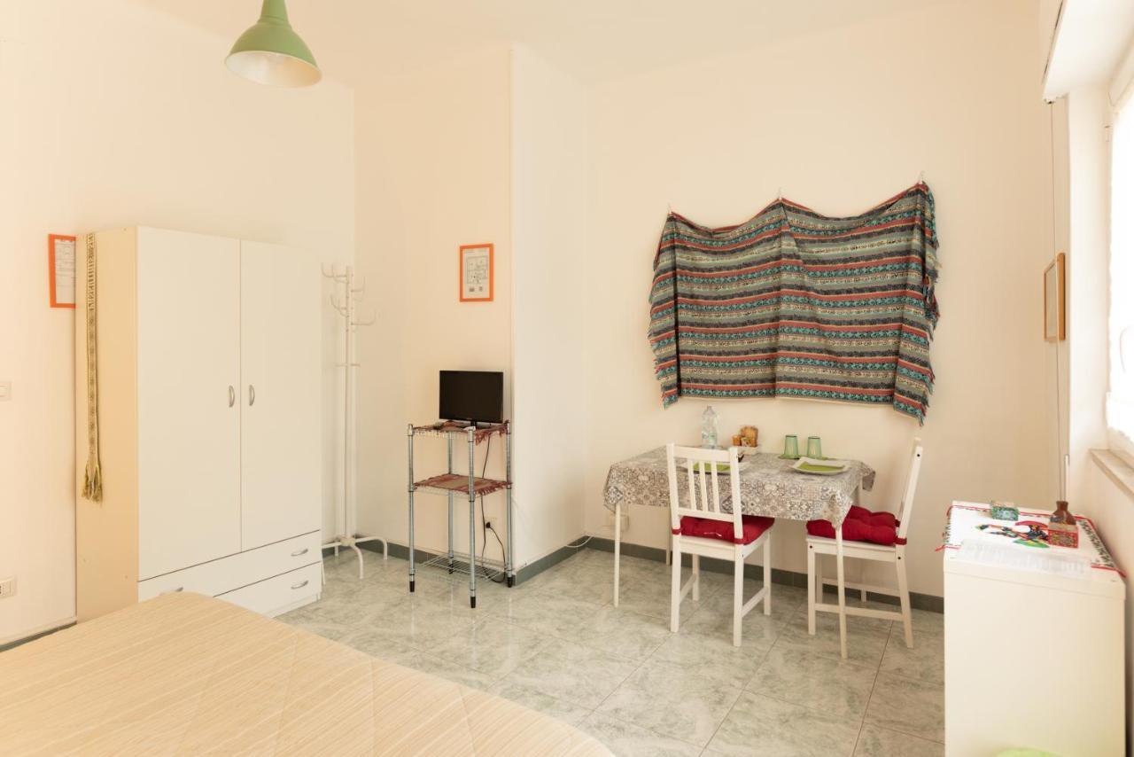 Archita Guest House Бари Екстериор снимка