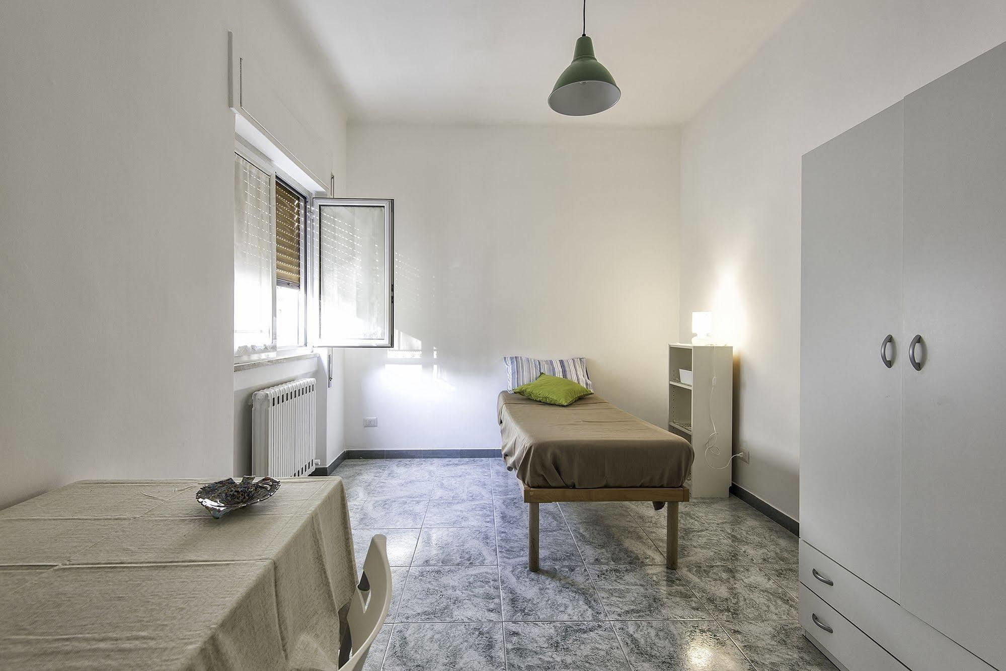 Archita Guest House Бари Екстериор снимка