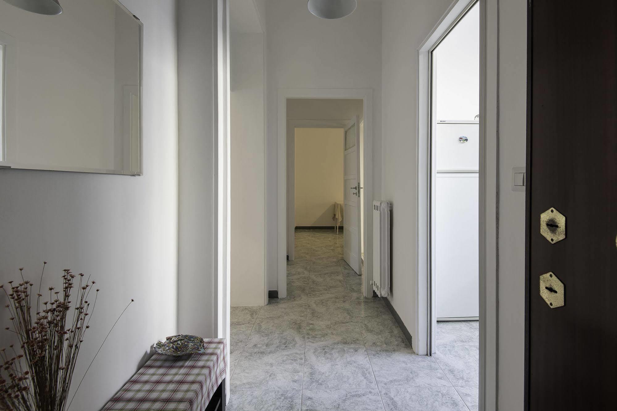 Archita Guest House Бари Екстериор снимка